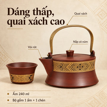 Ấm Nê Hưng · Xuân Hiểu