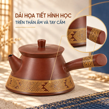 Ấm Nê Hưng · Xuân Hiểu Quai Bên