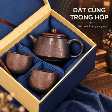 Ấm Nê Hưng · Khải Hoàn